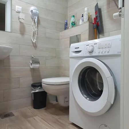 Sani Free Parking Apartment